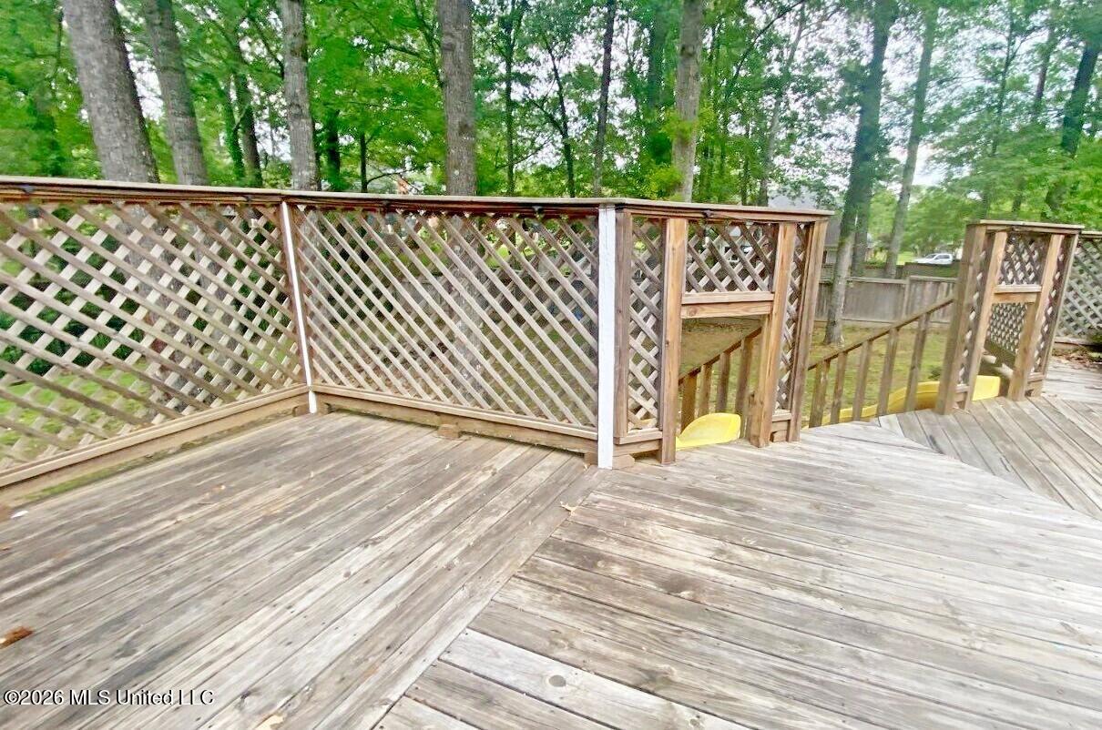 212 Santa Rosa Court Madison, MS 39110 - Photo 20 of 23 12