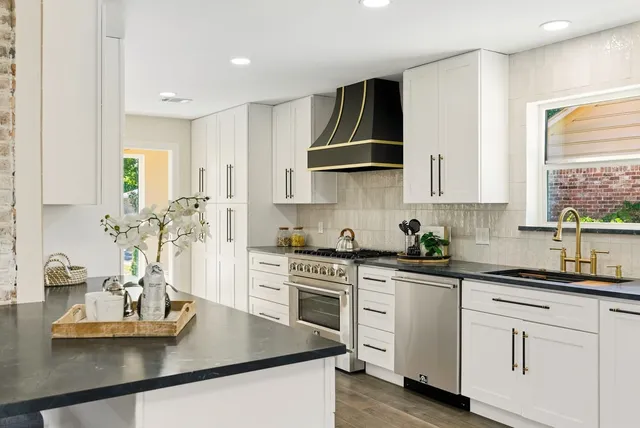 $585,700 | 12510 Deep Spring Lane, Houston, TX 77077