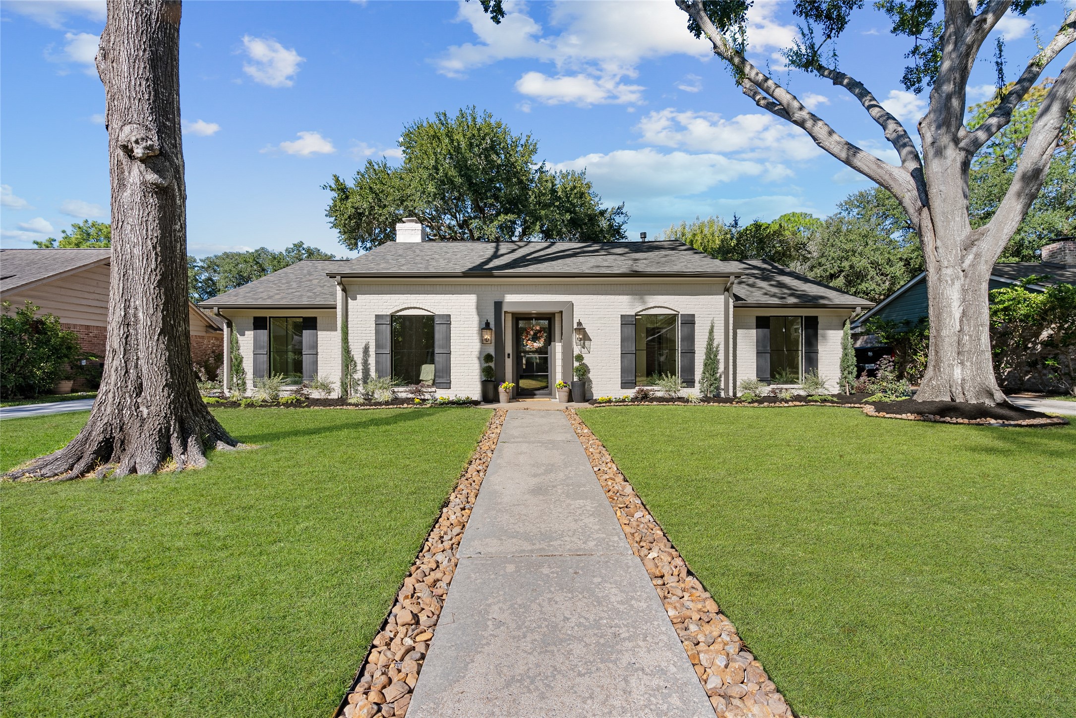 12510 Deep Spring Lane Houston, TX 77077 - Photo 35 of 37 Schedule your tour today!