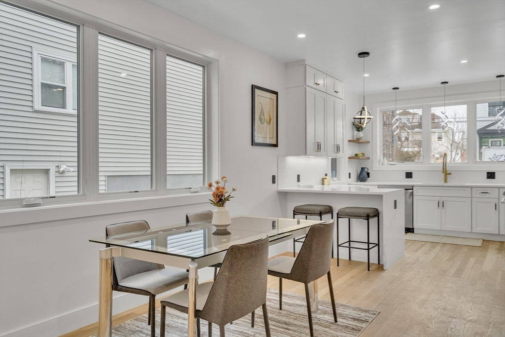 19 Keith Street, Unit 2 Watertown, MA 02472 - Photo 8 of 34