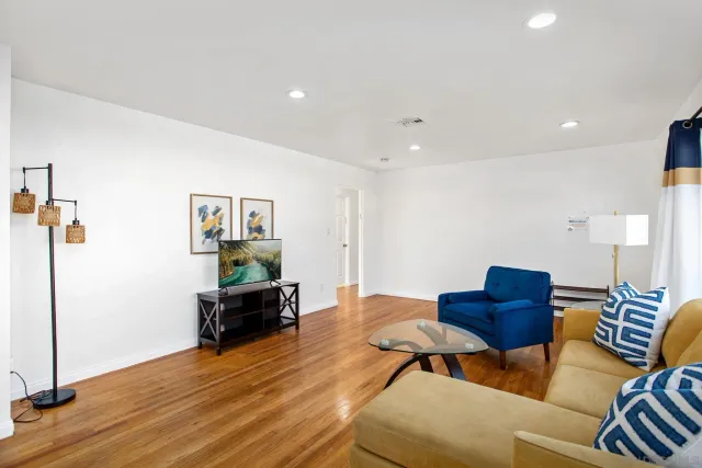 $1,250,000 | 4920 Rockford Drive, San Diego, CA 92115