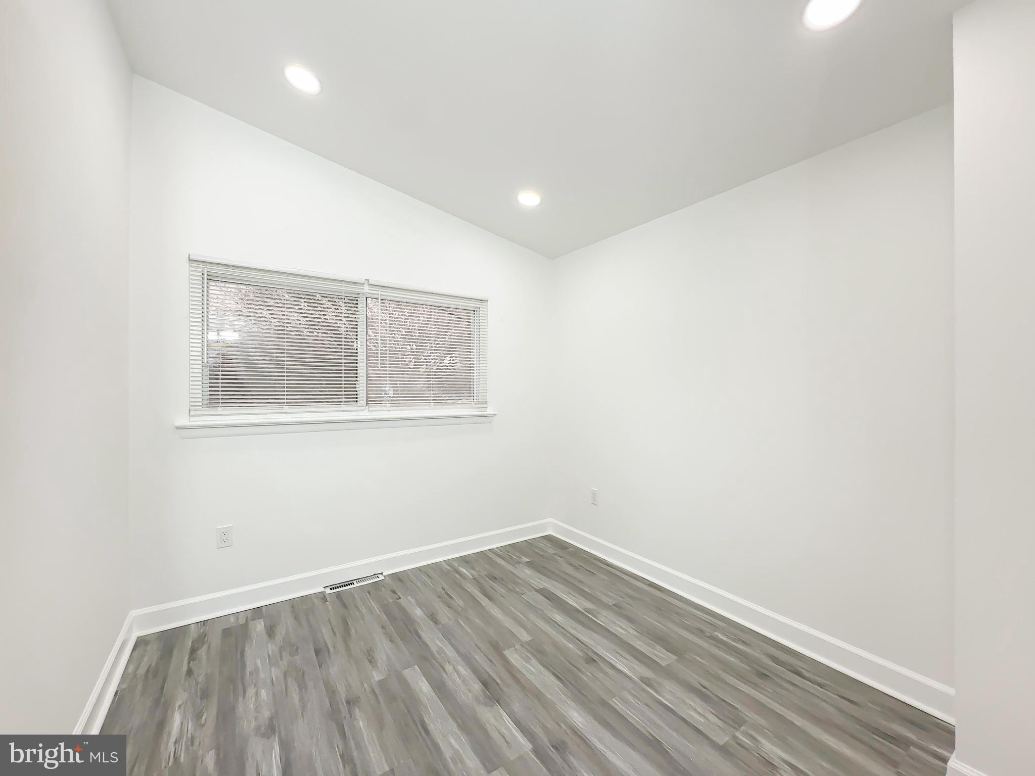 6005 Middleton Lane Temple Hills, MD 20748 - Photo 12 of 34