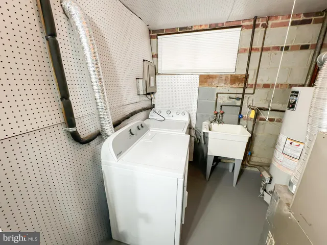 $429,000 | 6005 Middleton Lane, Temple Hills, MD 20748