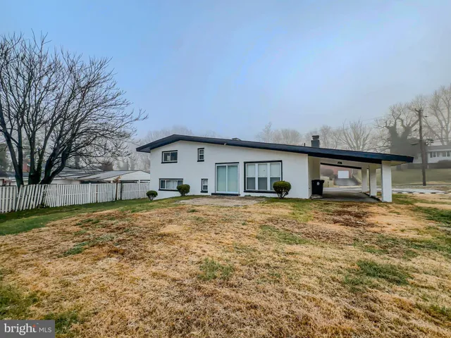 $429,000 | 6005 Middleton Lane, Temple Hills, MD 20748