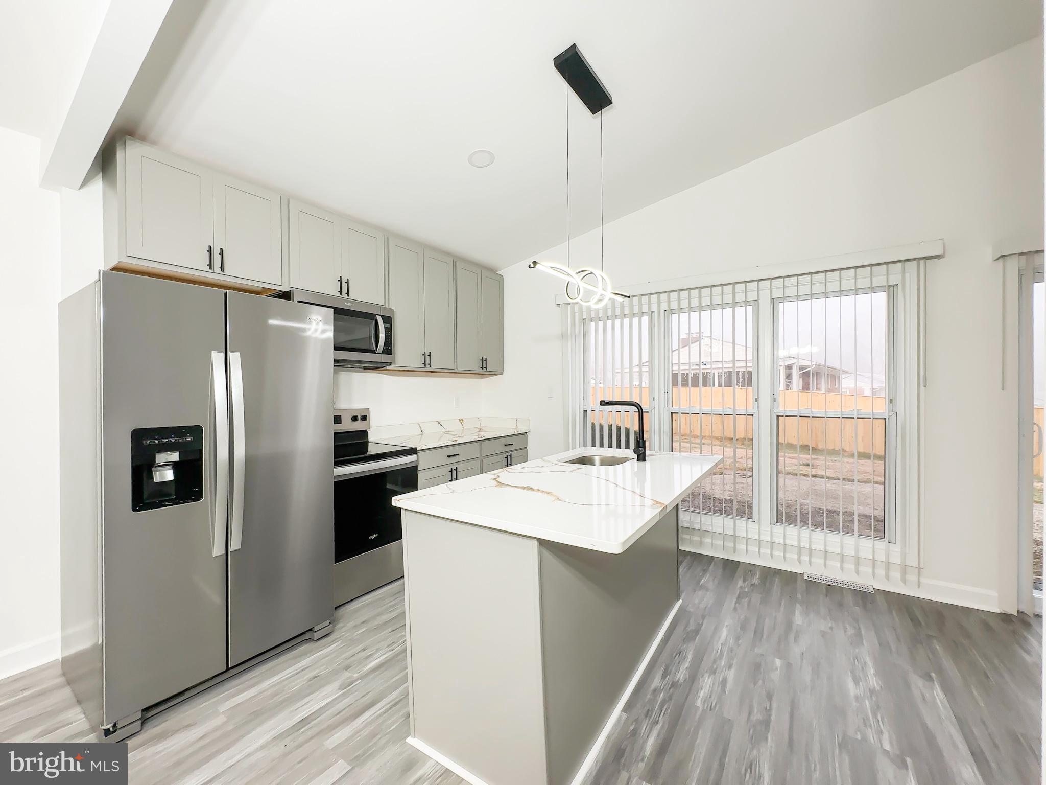 6005 Middleton Lane Temple Hills, MD 20748 - Photo 7 of 34