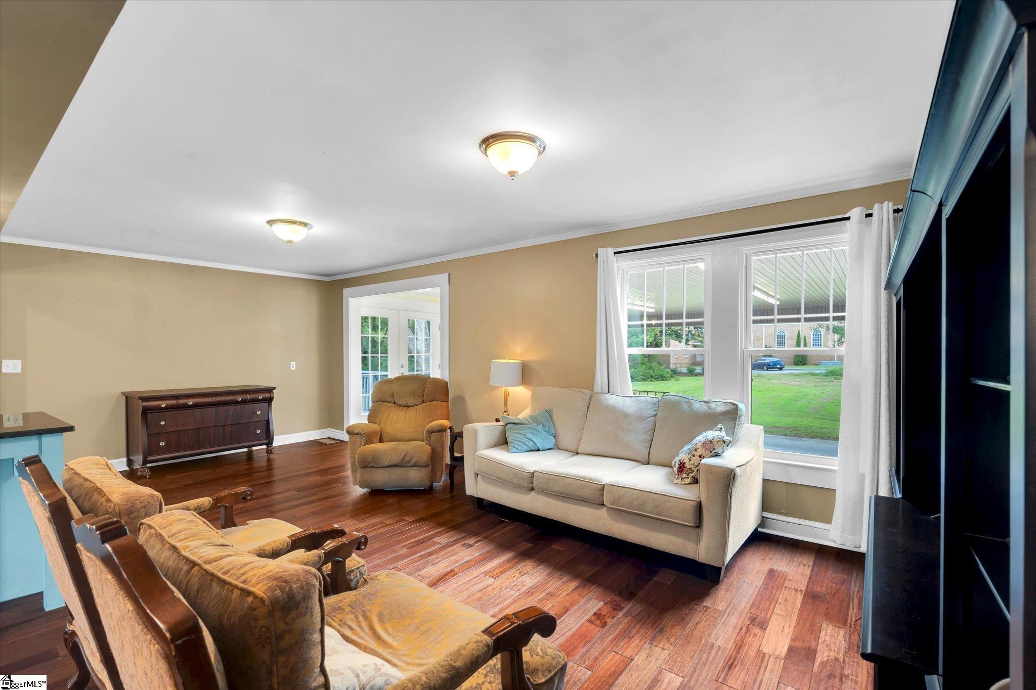 314 Parkins Mill Road Greenville, SC 29607 - Photo 13 of 39