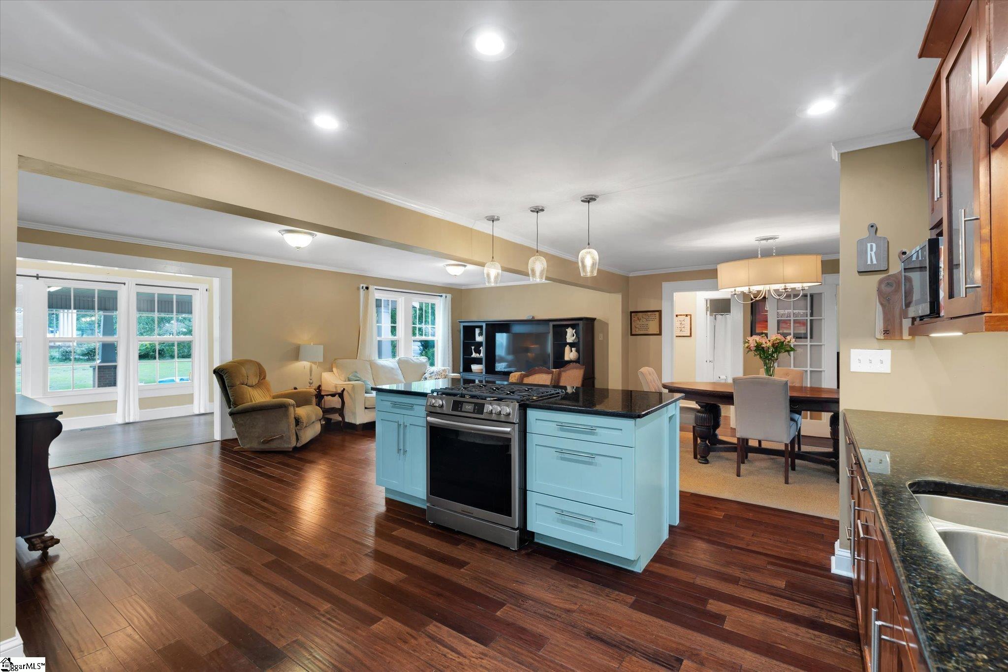 314 Parkins Mill Road Greenville, SC 29607 - Photo 20 of 39