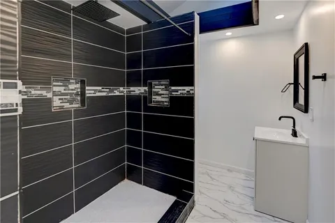 $509,900 | 1102 West 85th Terrace, Kansas City, MO 64114