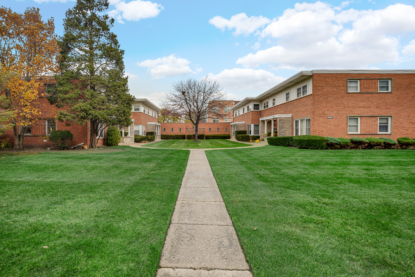 706 East Shabonee Trail Mount Prospect, IL 60056 - Photo 1 of 1 a front view of house with yard