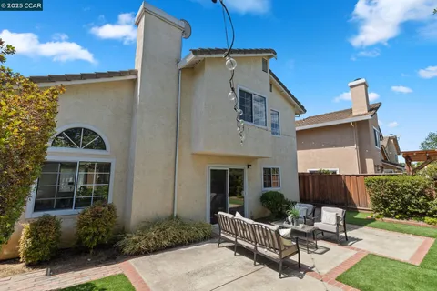 $869,950 | 1015 Hidden Oak Court, Concord, CA 94521