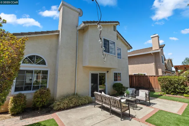 $869,950 | 1015 Hidden Oak Court, Concord, CA 94521