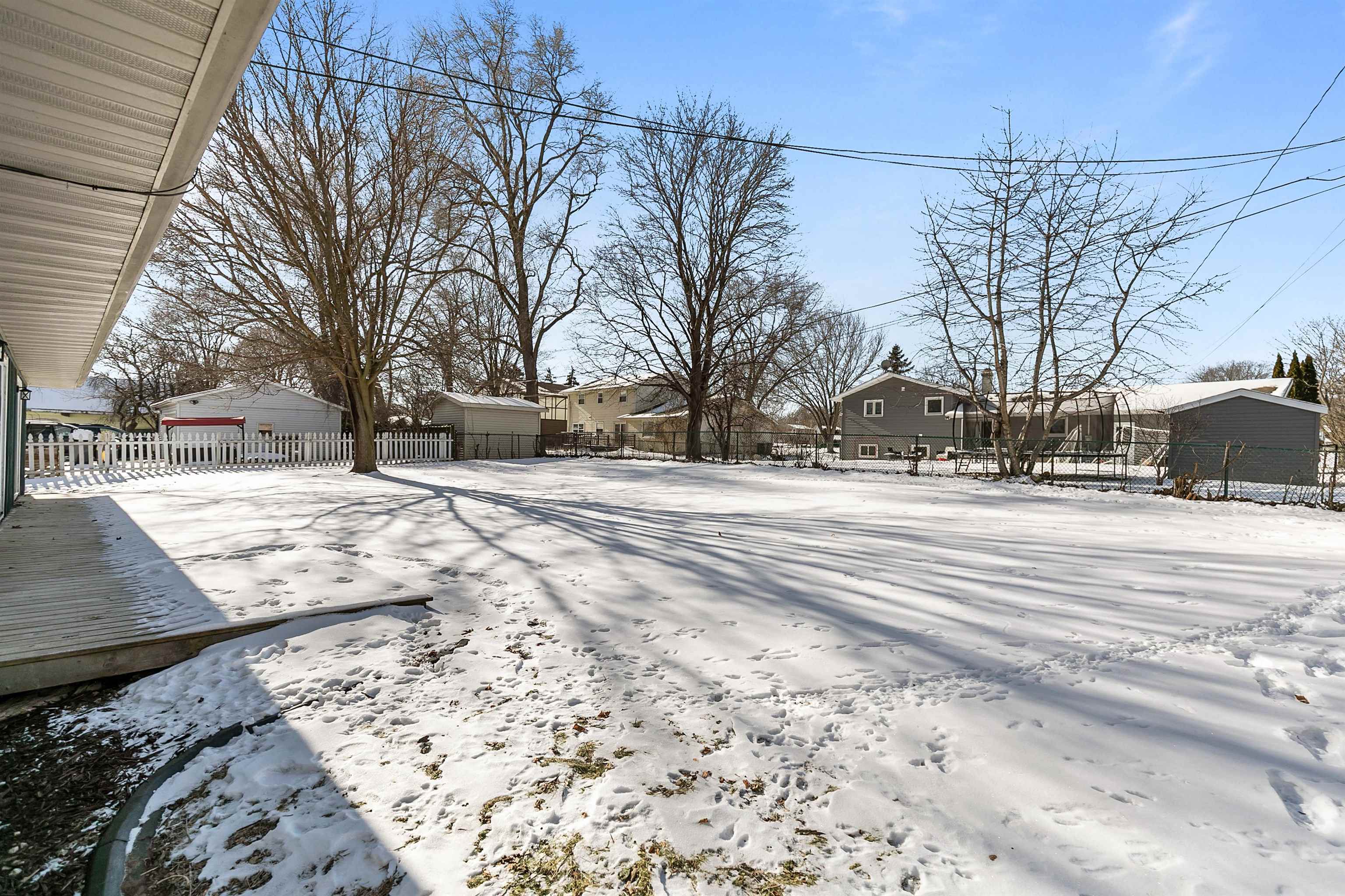 655 South Park Avenue Neenah, WI 54956 - Photo 29 of 31