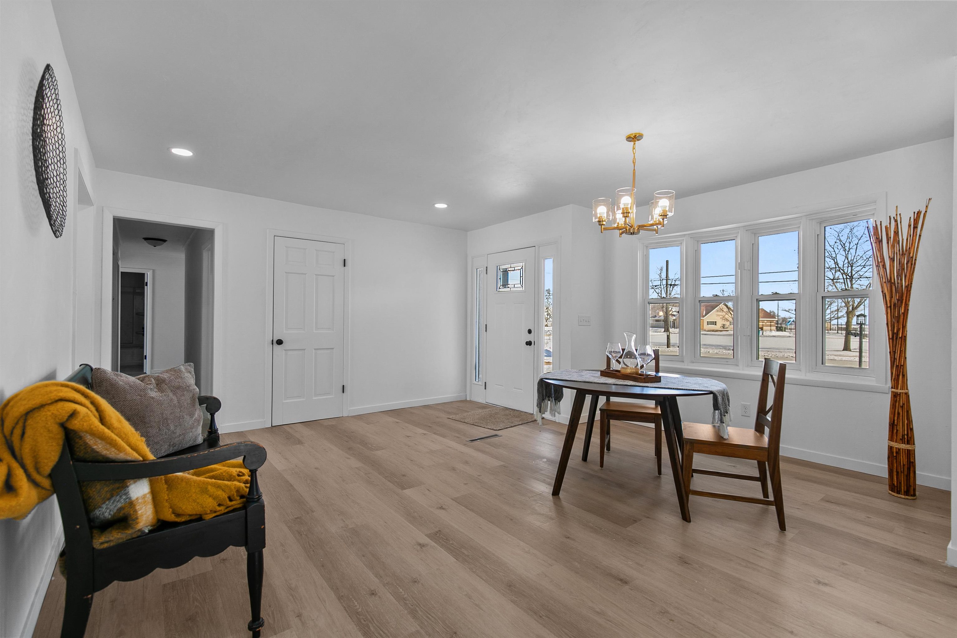 655 South Park Avenue Neenah, WI 54956 - Photo 9 of 31