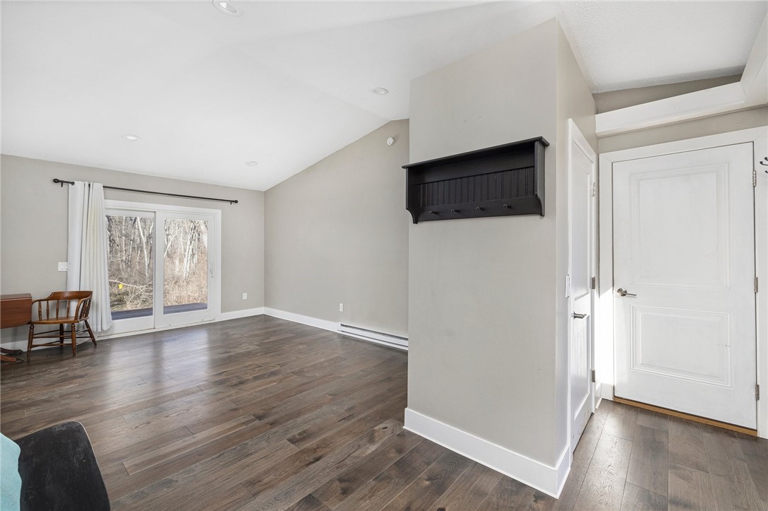 61 Springdale Road South Kingstown, RI 02881 - Photo 6 of 47 Gallery Image 6