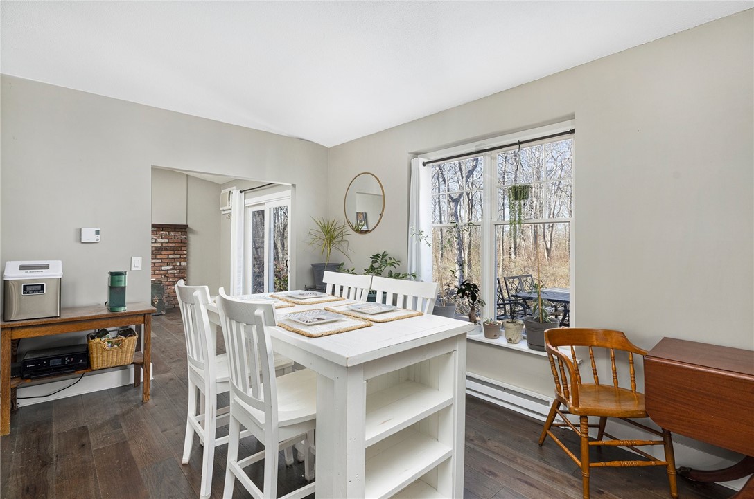 61 Springdale Road South Kingstown, RI 02881 - Photo 10 of 47 Gallery Image 10