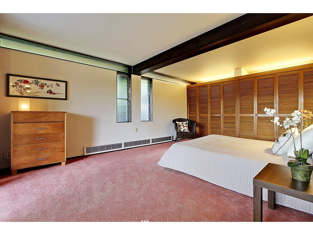 8465 Tillicum Road Southwest Seattle, WA 98136 - Photo 18 of 24 Gallery Image 18