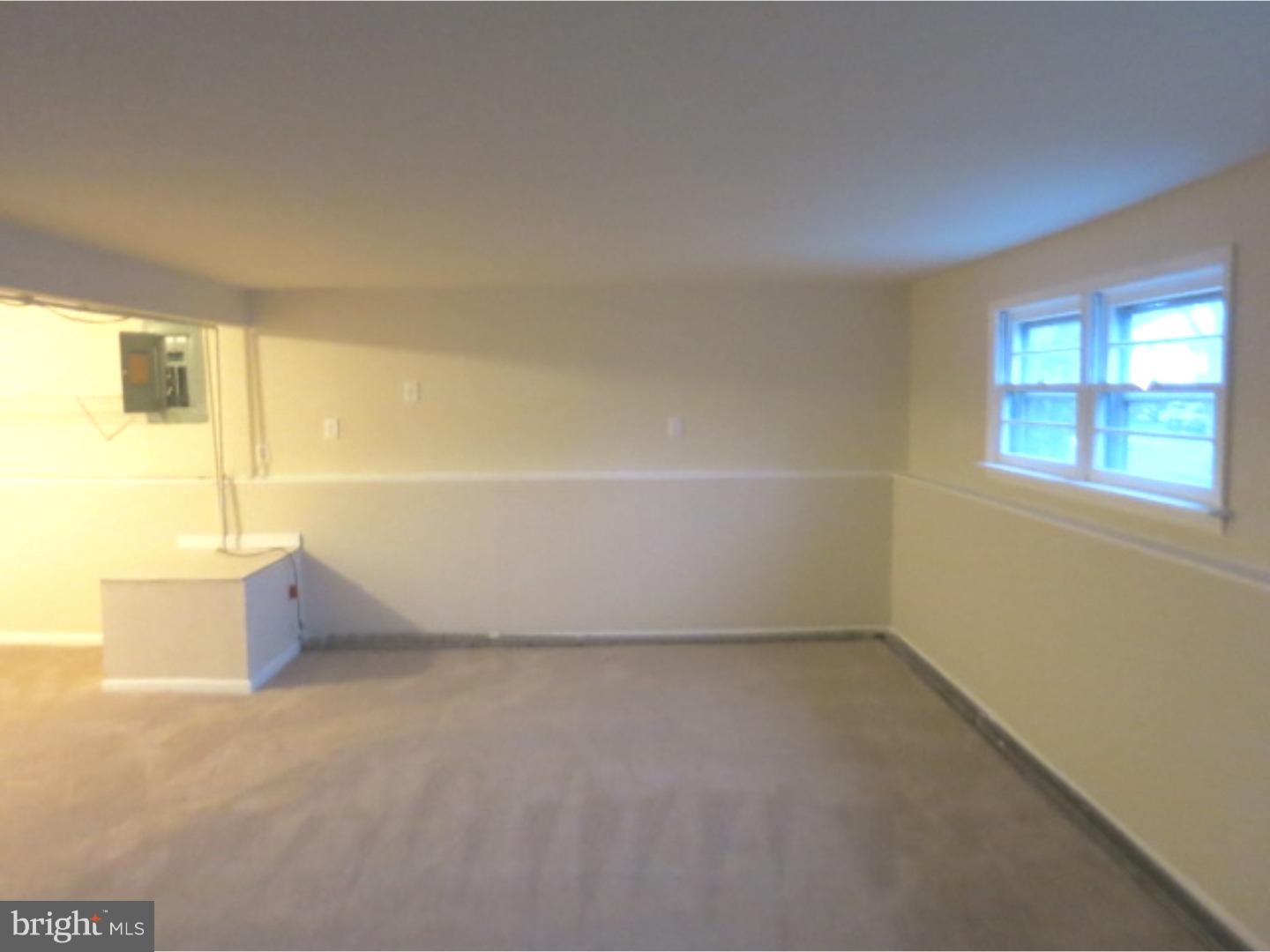 23 Cedarcroft Road Gibbsboro, NJ 08026 - Photo 16 of 21 Family Room