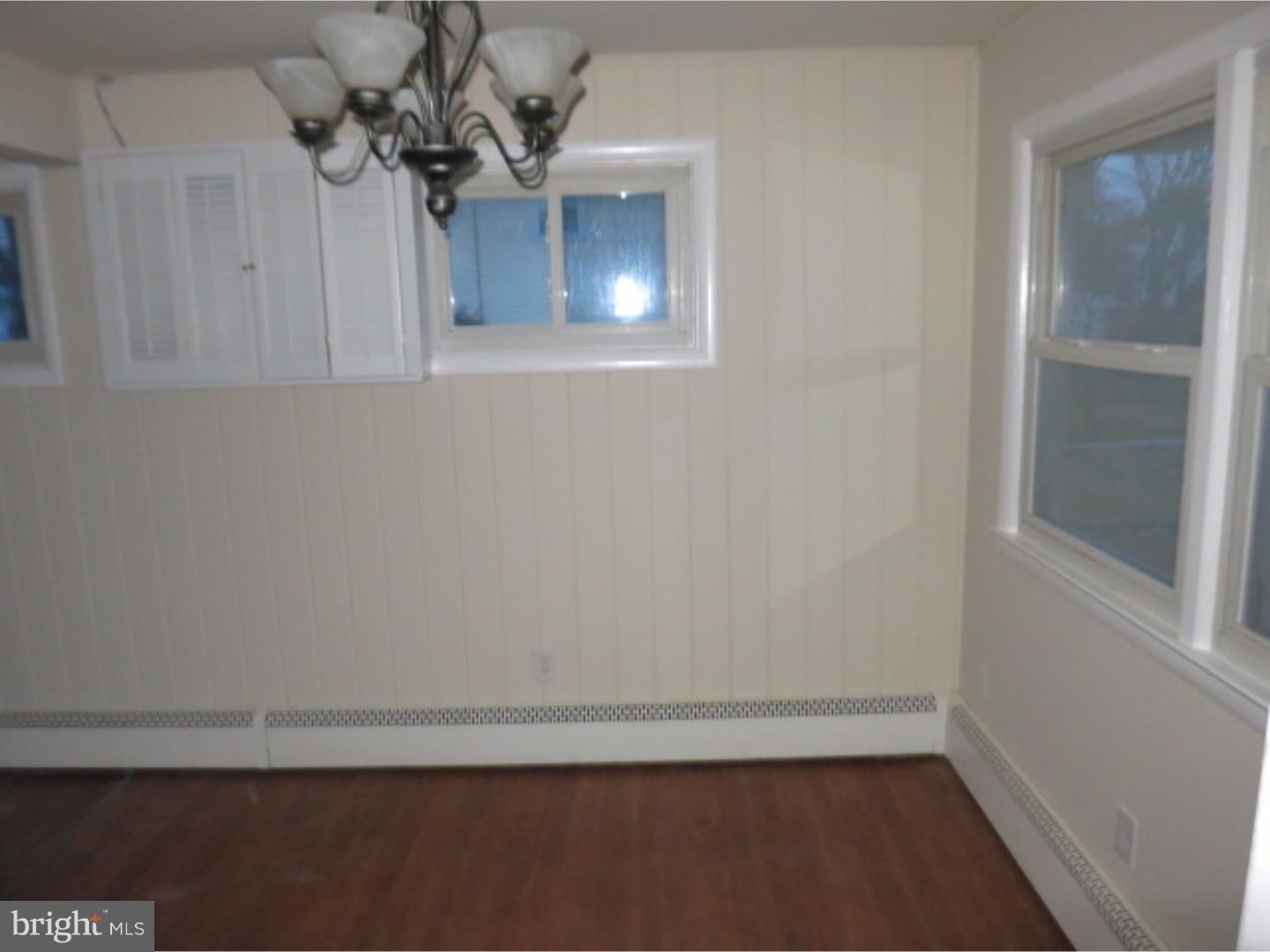 23 Cedarcroft Road Gibbsboro, NJ 08026 - Photo 5 of 21 Dining Room