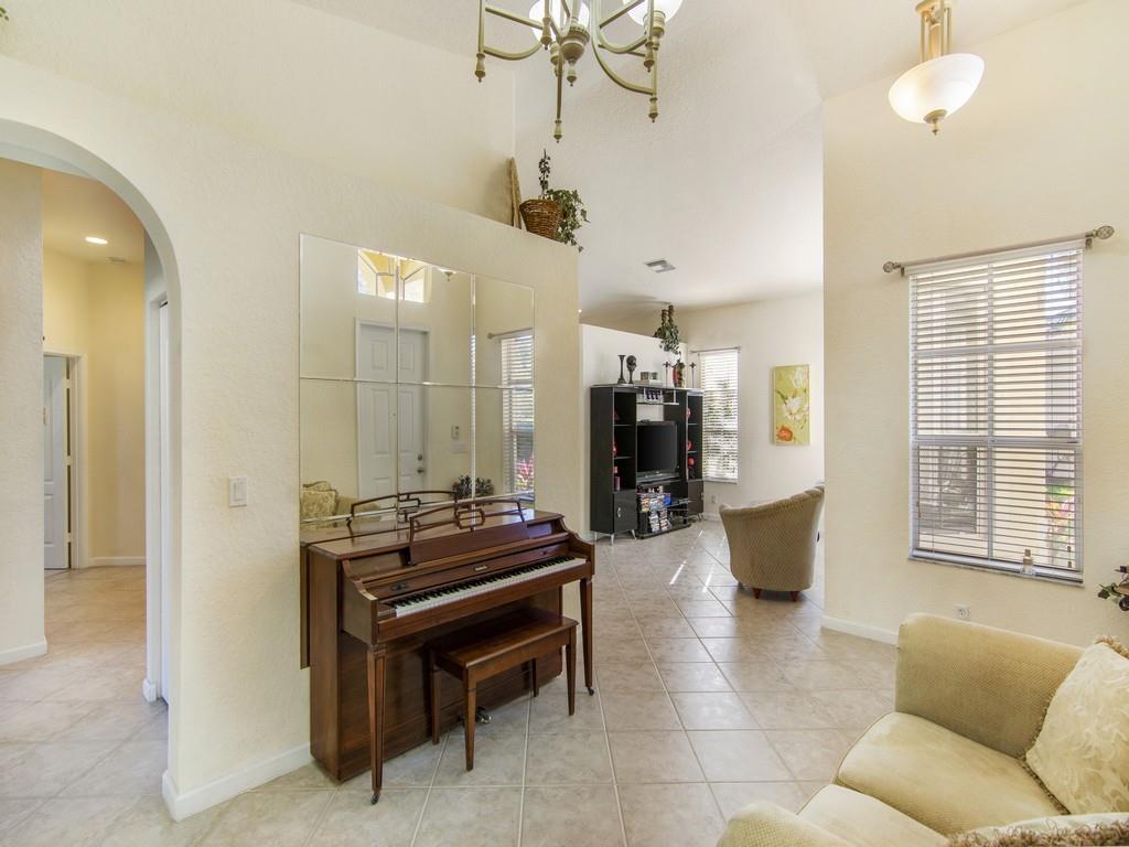 5804 Spring Lake Terrace Fort Pierce, FL 34951 - Photo 5 of 29