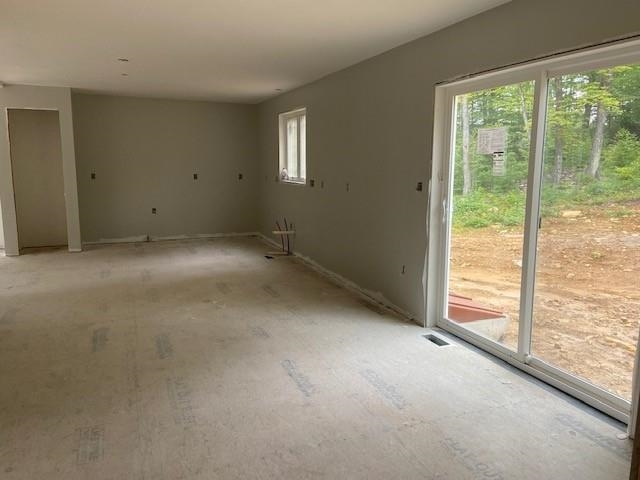 129 Leavitt Road Belmont, NH 03220 - Photo 4 of 15