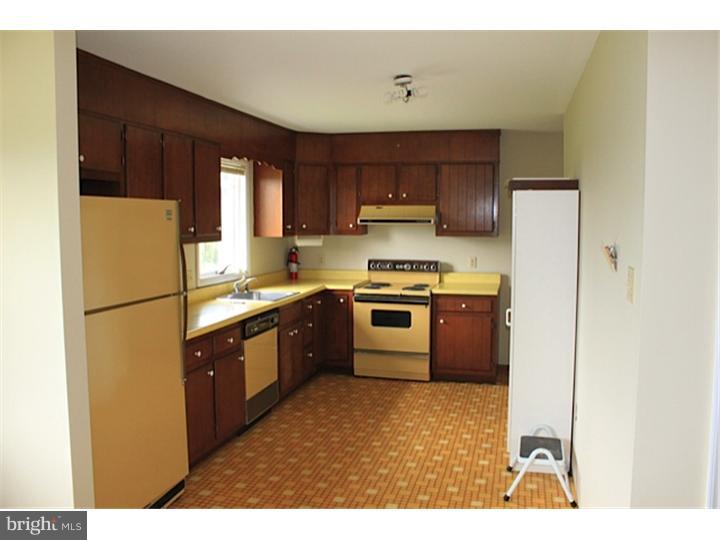 2812 Little Road Perkiomenville, PA 18074 - Photo 3 of 17 Kitchen