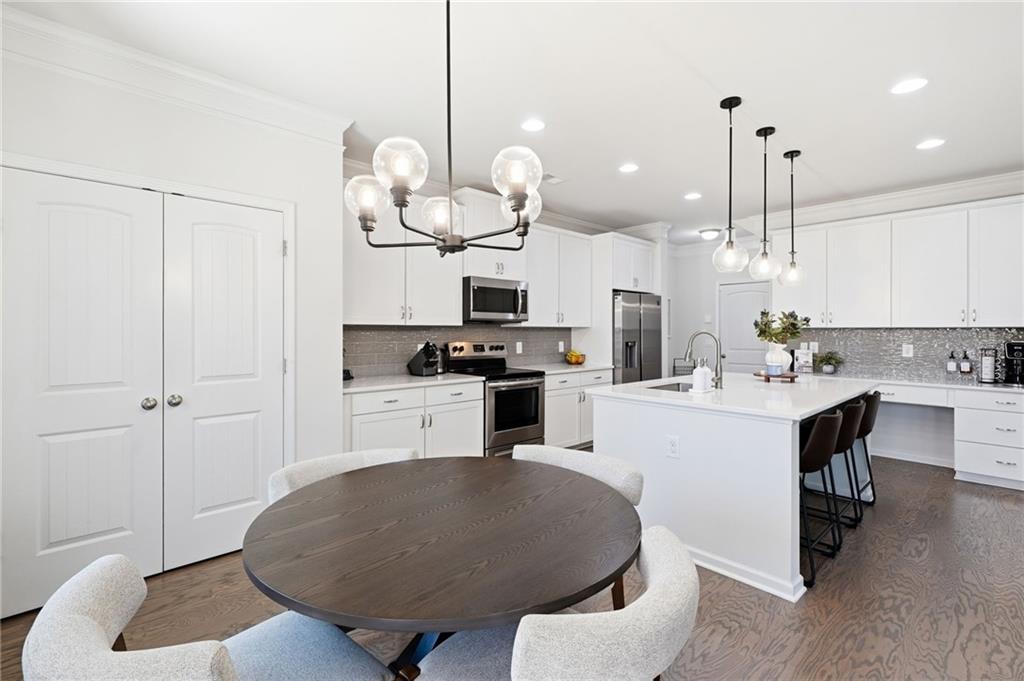 5301 Burrus Lane Southwest Mableton, GA 30106 - Photo 14 of 53