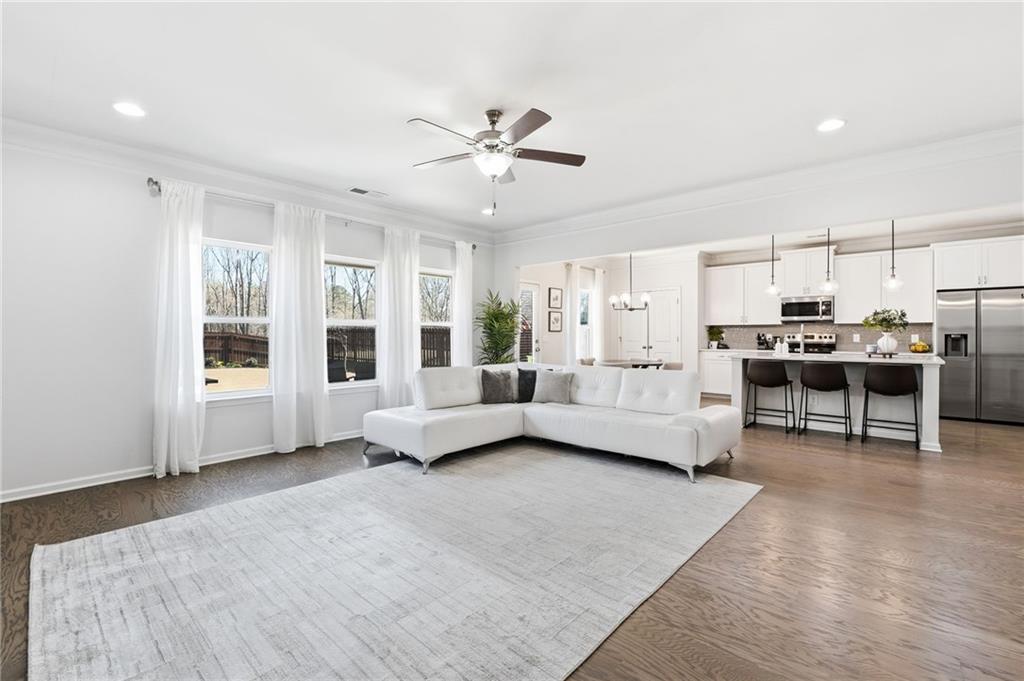 5301 Burrus Lane Southwest Mableton, GA 30106 - Photo 5 of 53