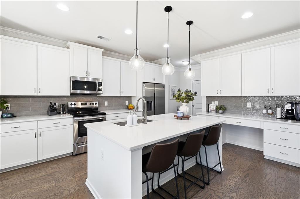 5301 Burrus Lane Southwest Mableton, GA 30106 - Photo 10 of 53