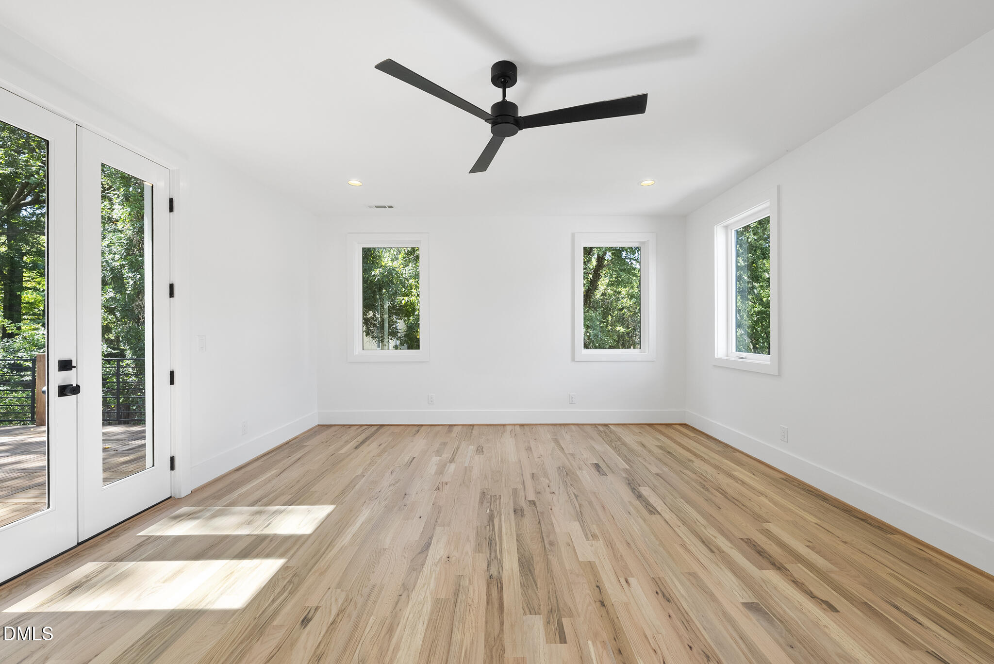 1009 Parker Street Raleigh, NC 27607 - Photo 51 of 66 DSC06260