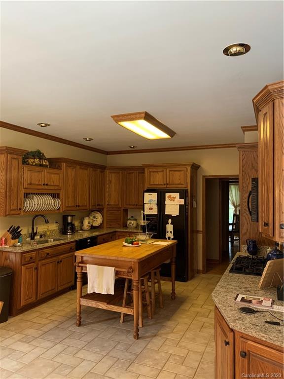 1762 Bost Road Morganton, NC 28655 - Photo 3 of 23 Gallery Image 3