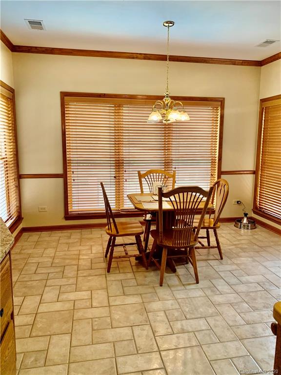 1762 Bost Road Morganton, NC 28655 - Photo 4 of 23 Gallery Image 4