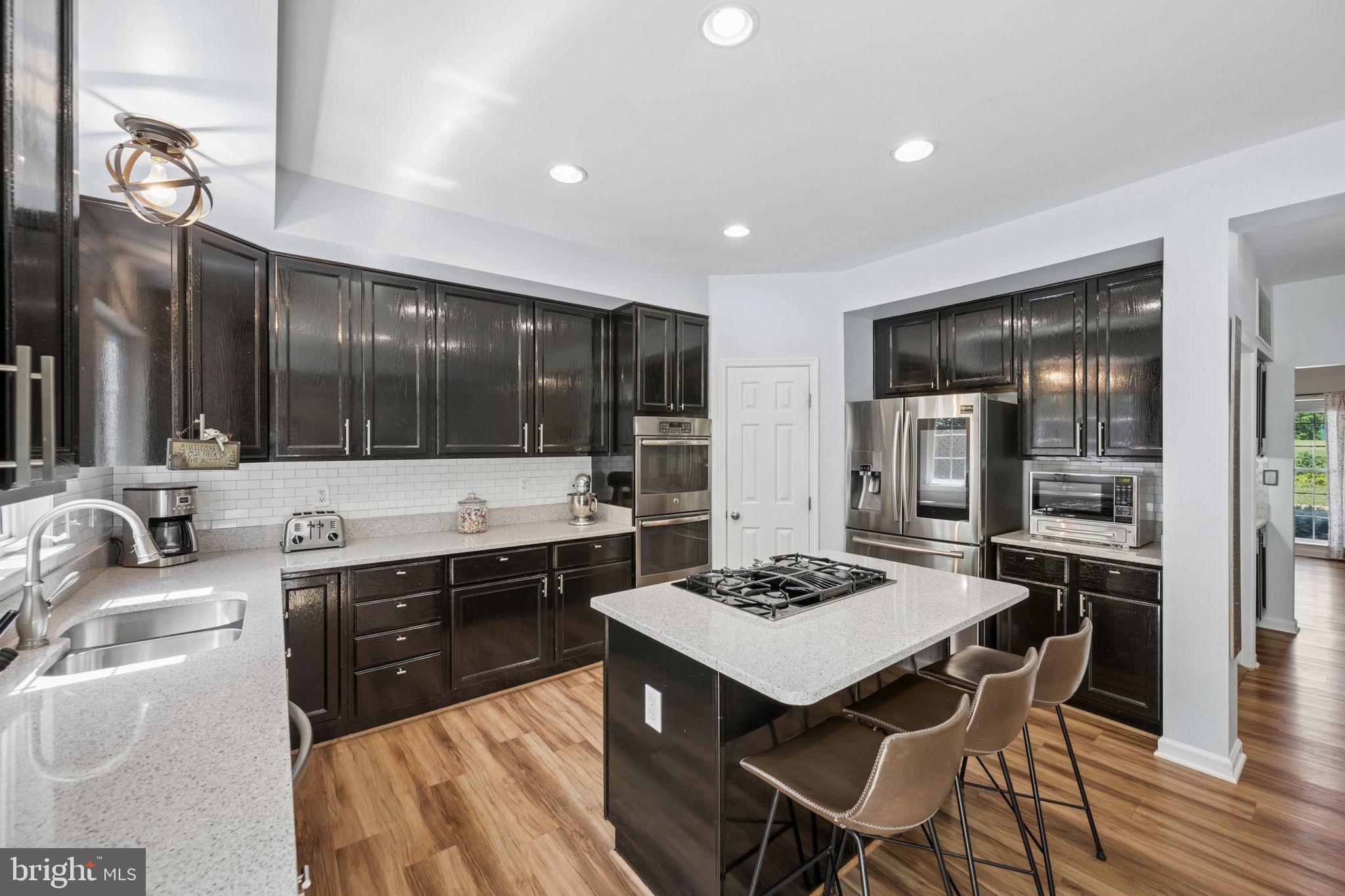 16910 Hillard Street Poolesville, MD 20837 - Photo 13 of 85