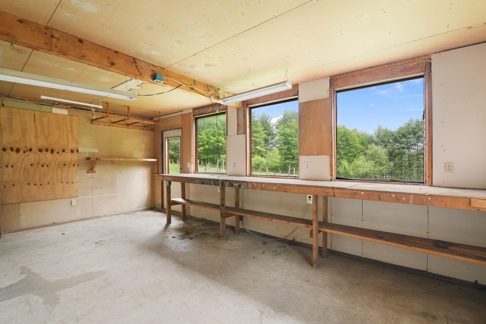 366 Hague Road Dummerston, VT 05301 - Photo 22 of 27