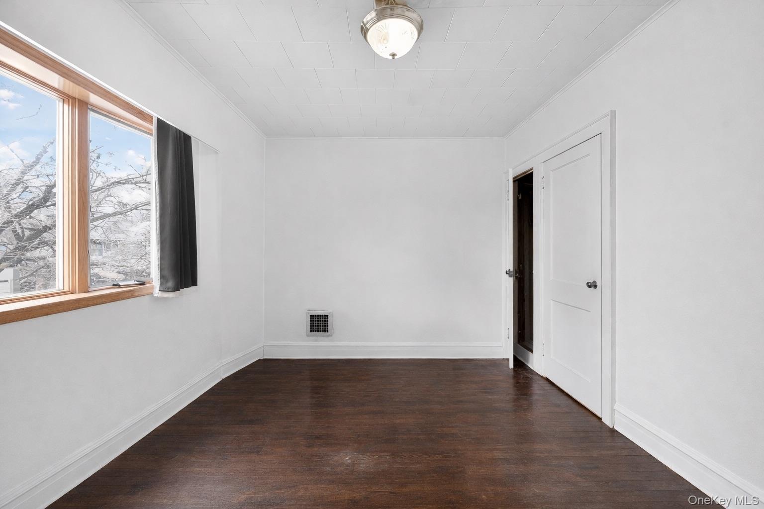 89-31 85th Street Queens, NY 11421 - Photo 15 of 42 bedroom