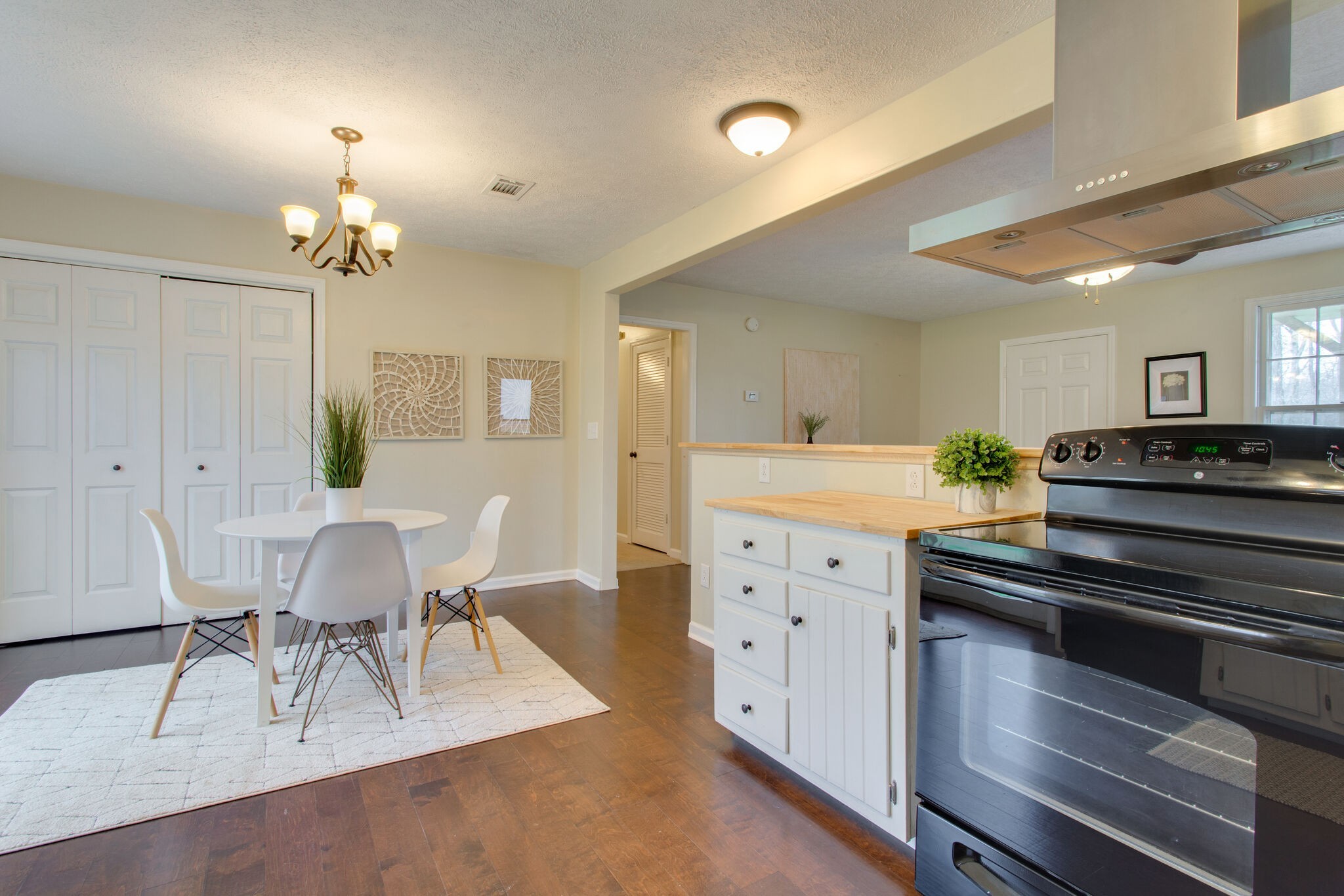 416 Karstridge Road Smyrna, TN 37167 - Photo 13 of 25 a view of kitchen with breakfast area