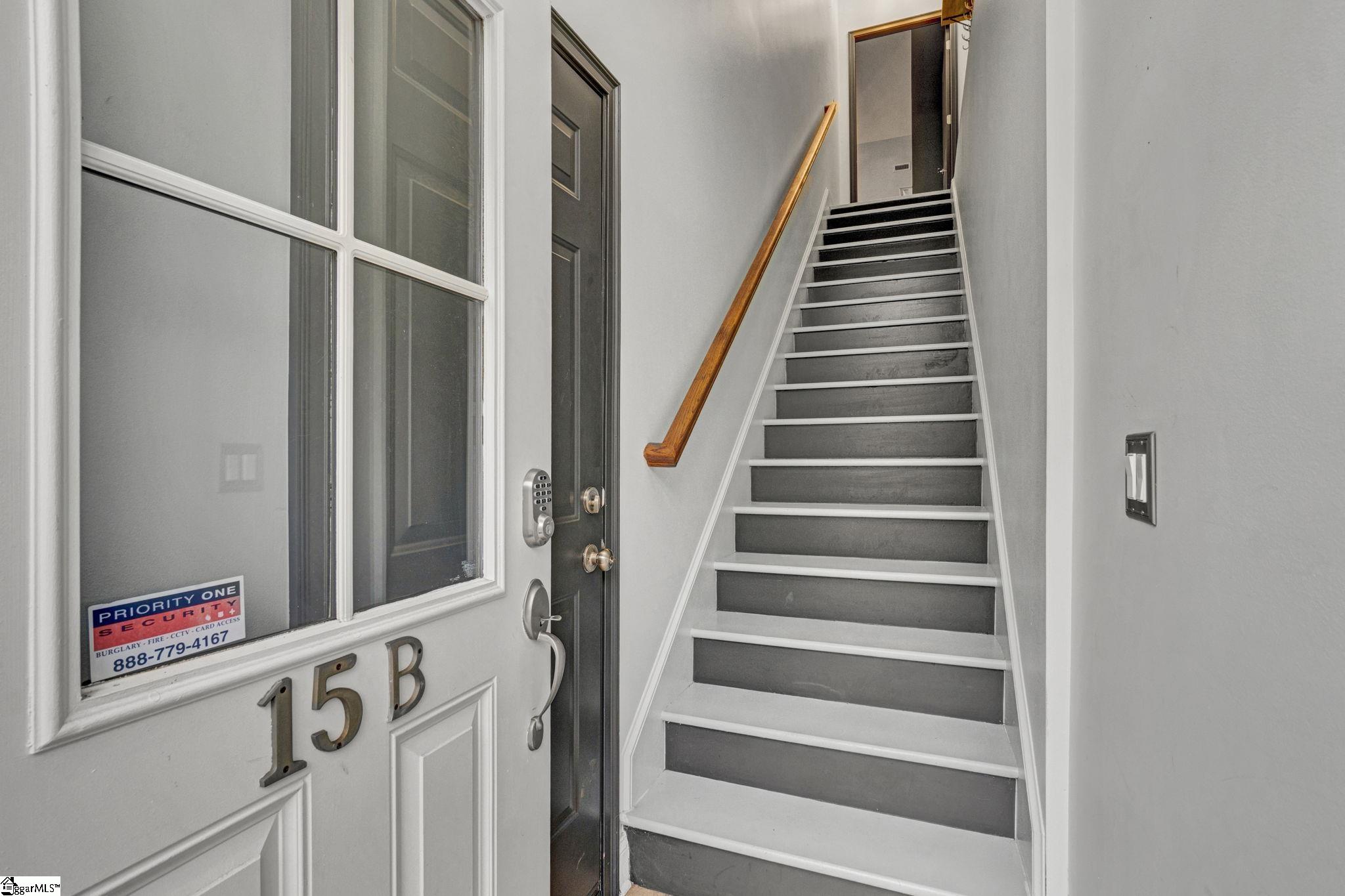 15 Edge Court, Unit B Greenville, SC 29609 - Photo 2 of 49