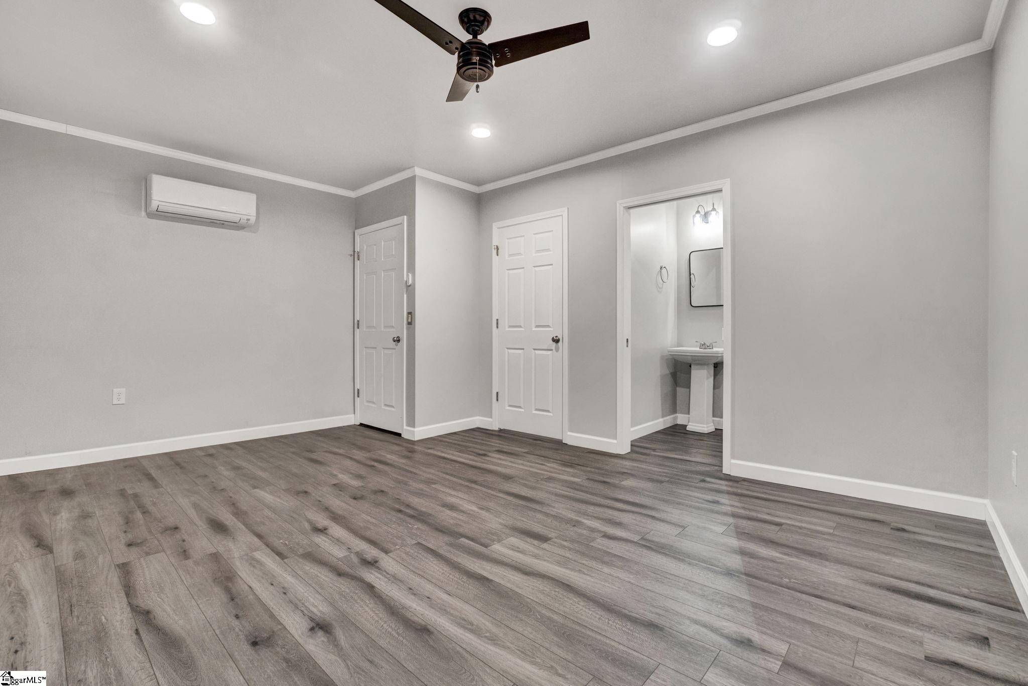 15 Edge Court, Unit B Greenville, SC 29609 - Photo 35 of 49