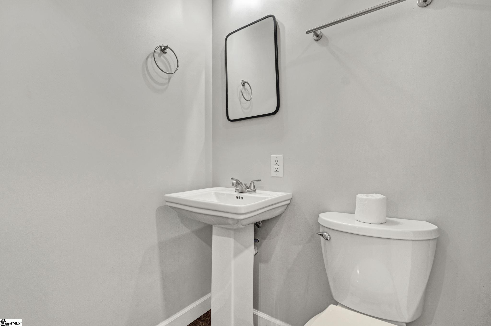15 Edge Court, Unit B Greenville, SC 29609 - Photo 37 of 49