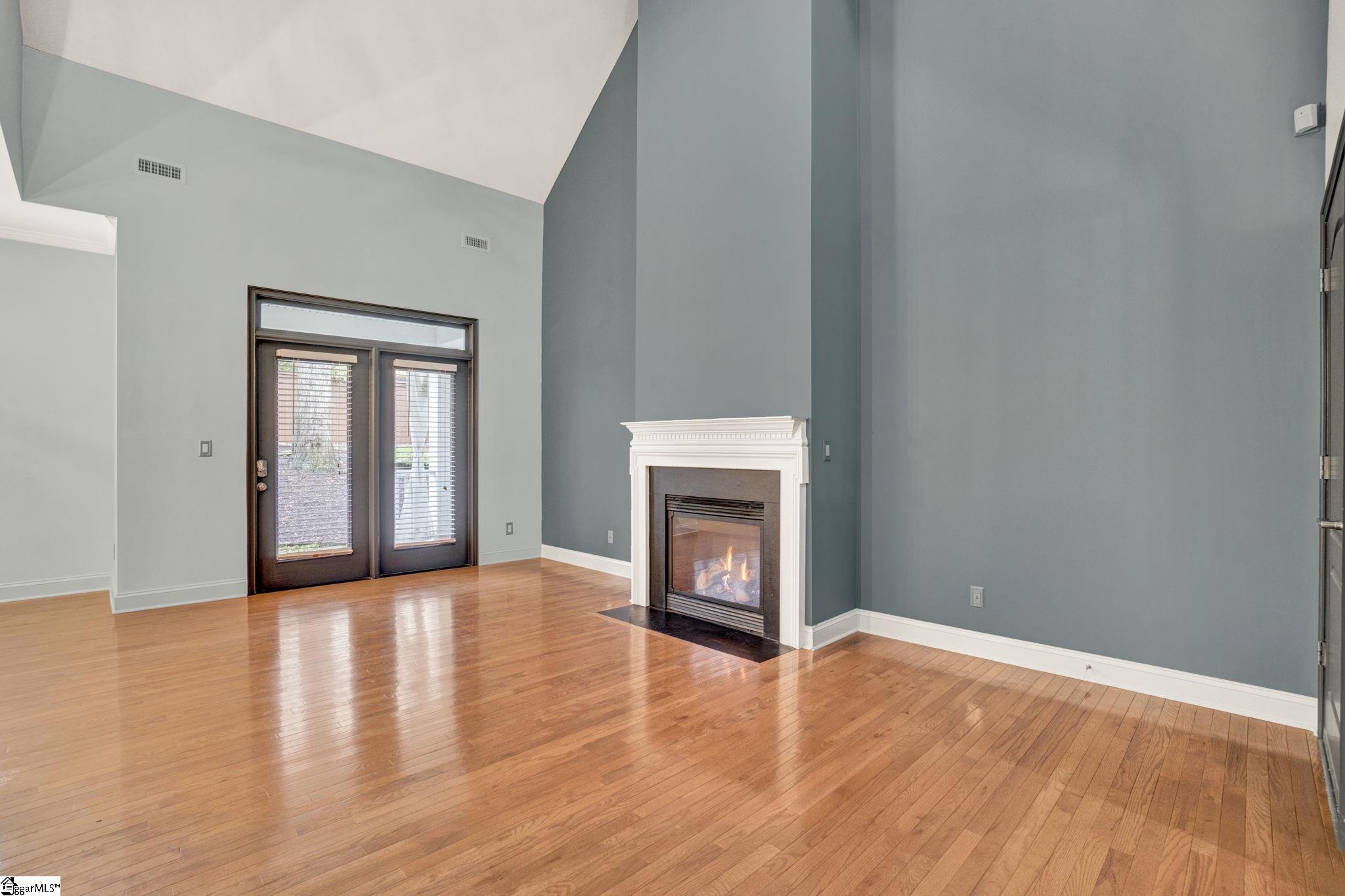 15 Edge Court, Unit B Greenville, SC 29609 - Photo 6 of 49