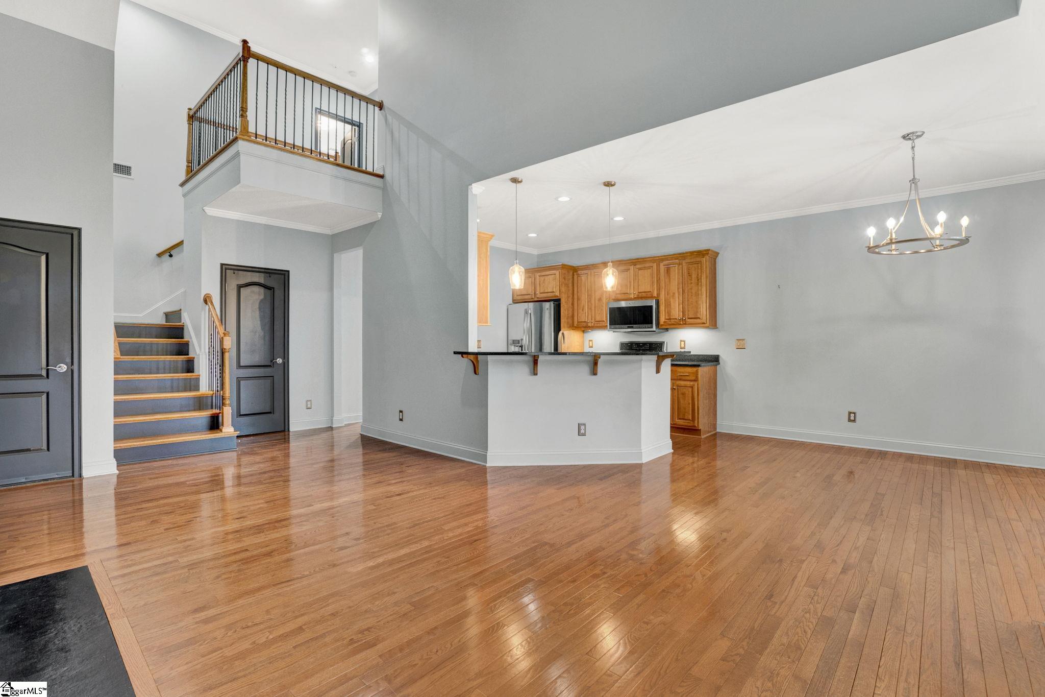 15 Edge Court, Unit B Greenville, SC 29609 - Photo 9 of 49