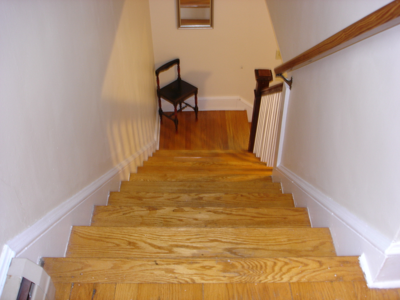 136 Holmes Road Pittsfield, MA 01201 - Photo 9 of 19 136 Stairs