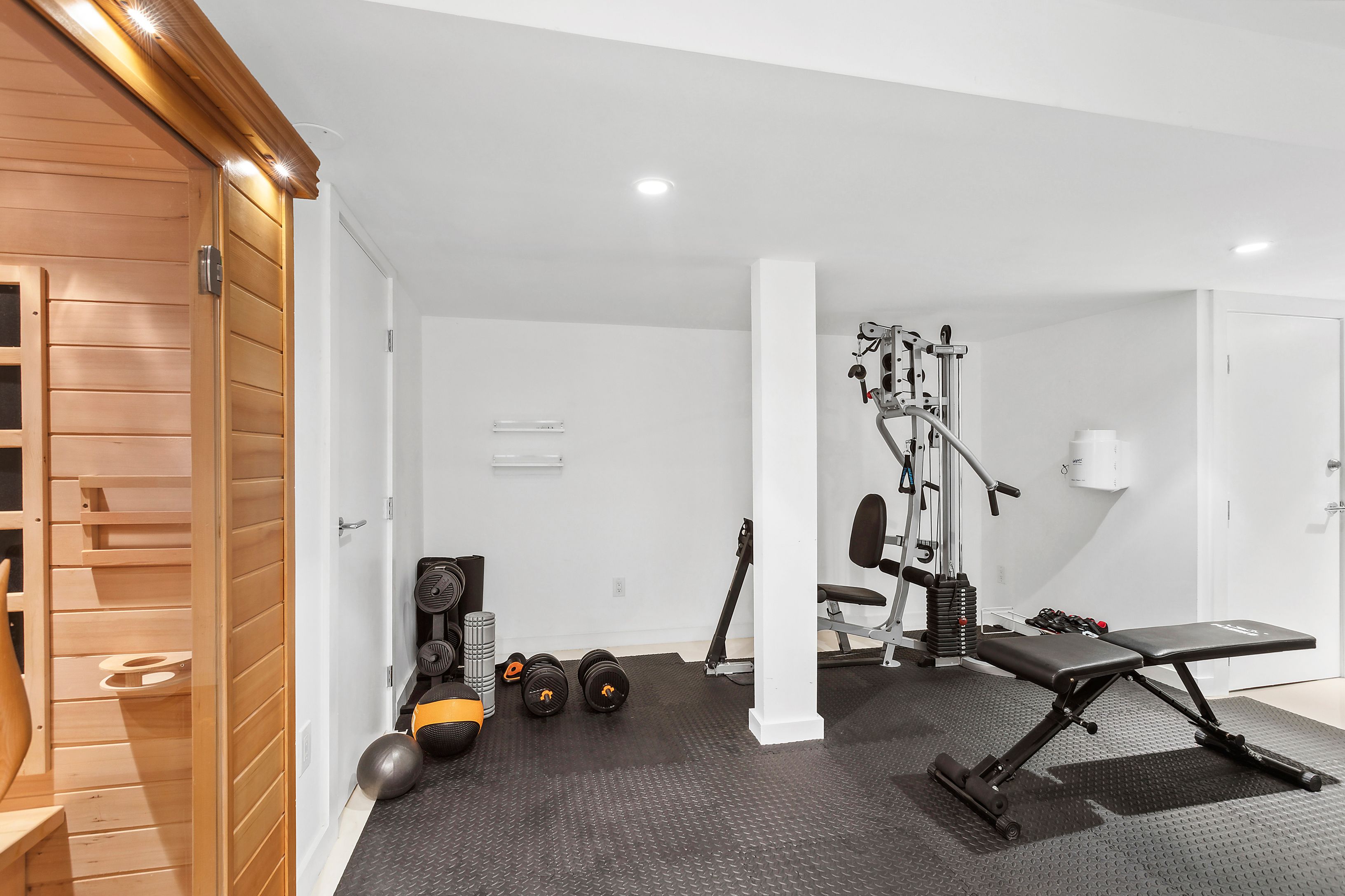 47 Tansey Lane Bridgehampton, NY 11932 - Photo 22 of 28