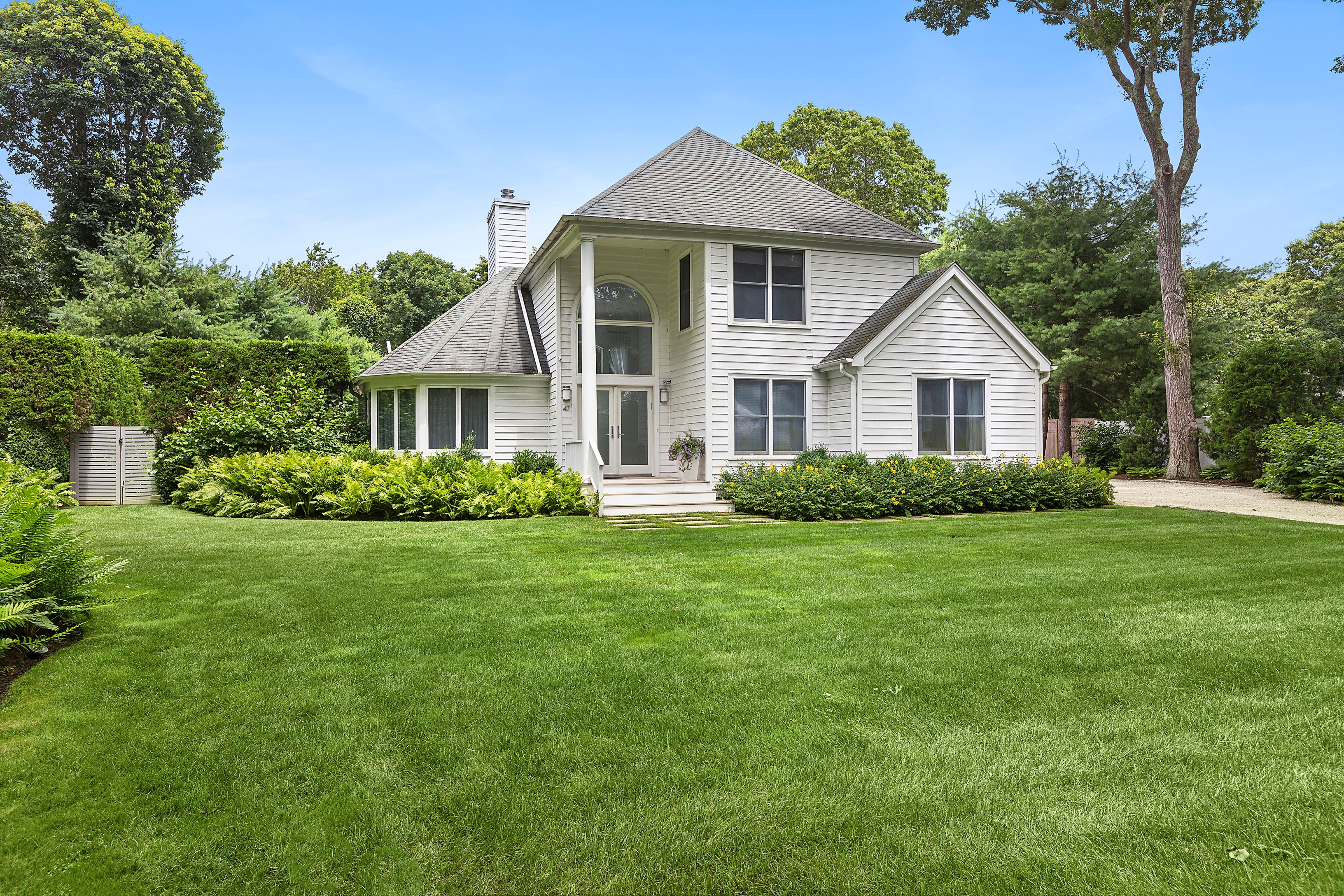 47 Tansey Lane Bridgehampton, NY 11932 - Photo 4 of 28