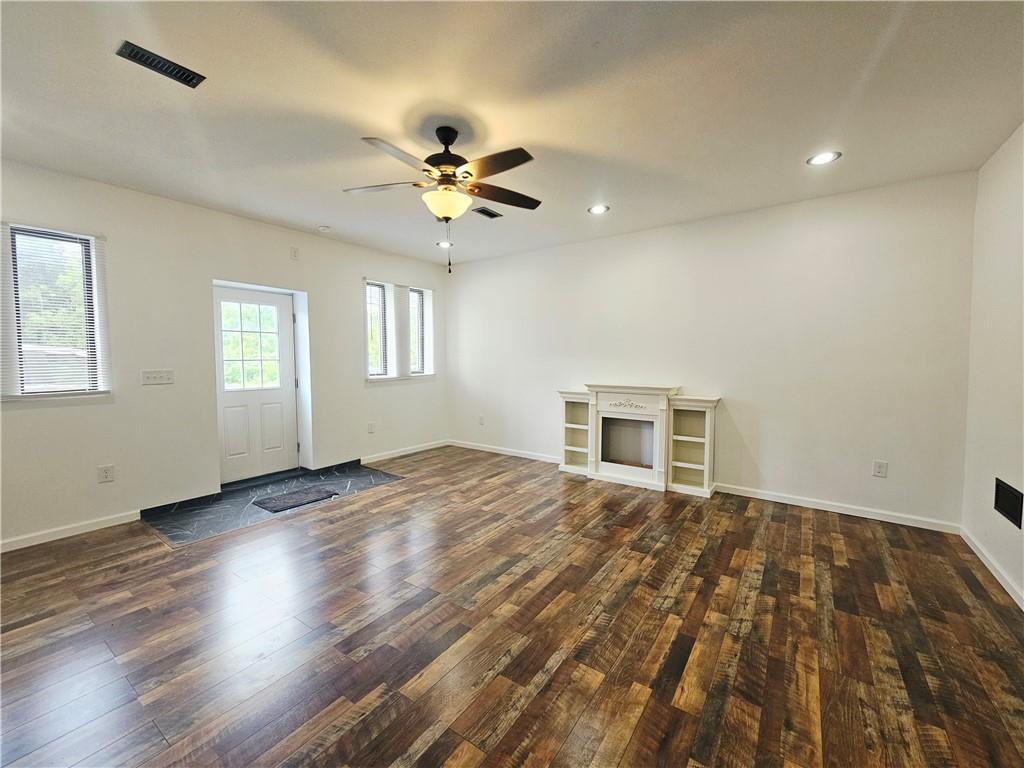 3161 Library Road, Unit 3153 Pittsburgh, PA 15234 - Photo 5 of 23