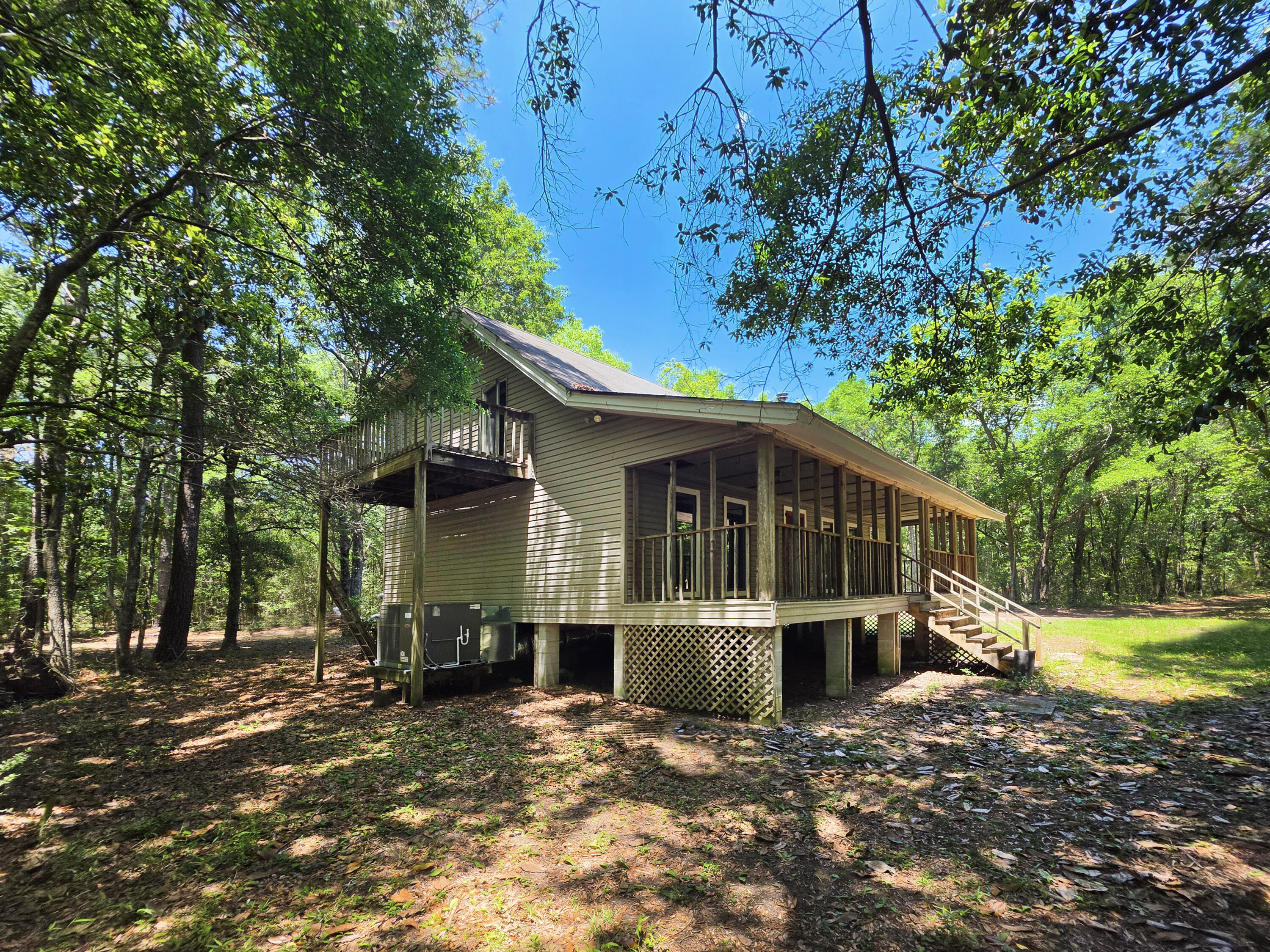 6380 Come About Way Awendaw, SC 29429 - Photo 9 of 30 10-Porch-Left