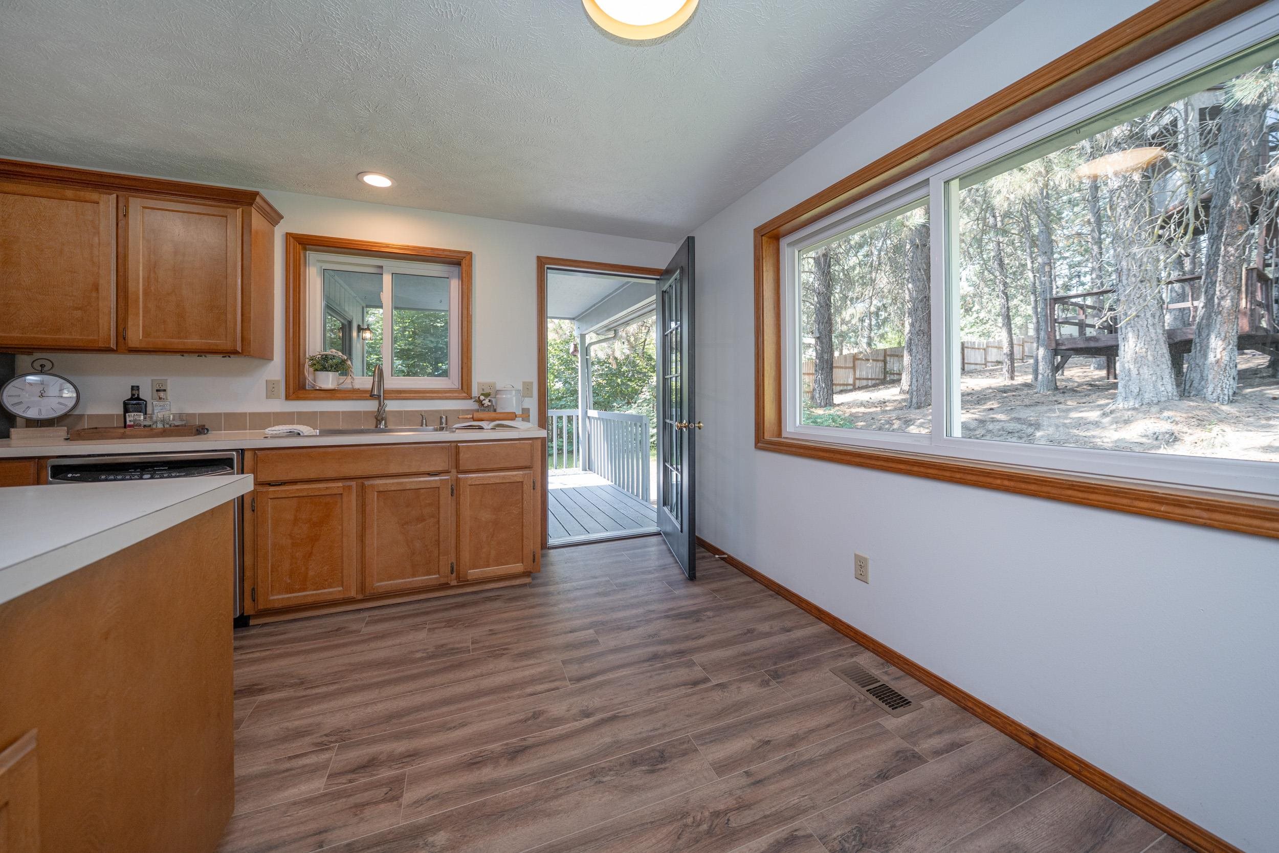 4605 East Bixel Court Mead, WA 99021 - Photo 15 of 50