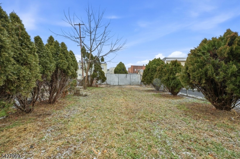 328 John Street, Unit 1 Elizabeth, NJ 07202 - Photo 11 of 13