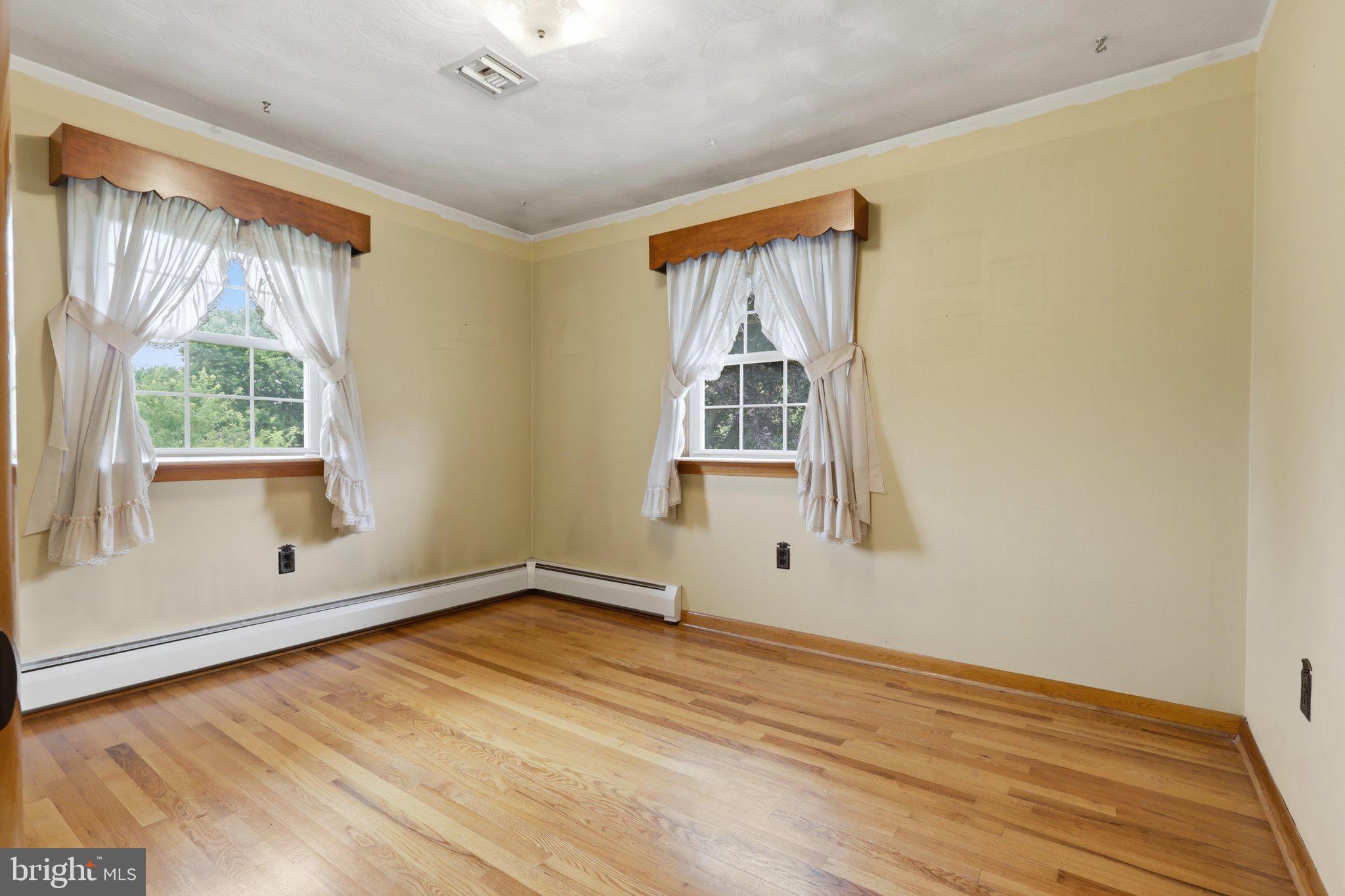 5893 Ambau Road Spring Grove, PA 17362 - Photo 21 of 42 IMG_3294