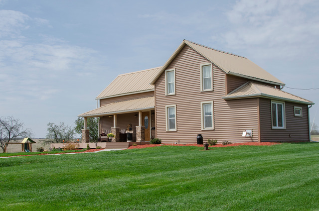 8541 Black Road Fenton, IL 61251 - Photo 2 of 24