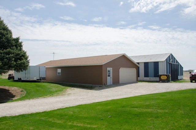 8541 Black Road Fenton, IL 61251 - Photo 15 of 24